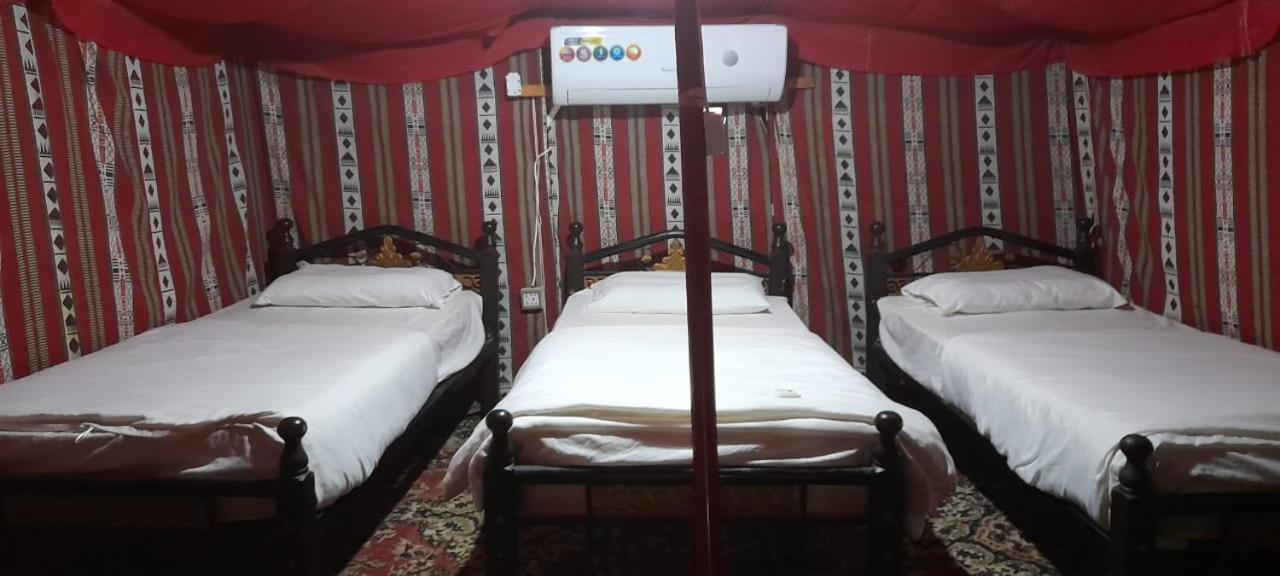 Royal Tours Permanent Camp Hotell Umm Lajj Exteriör bild