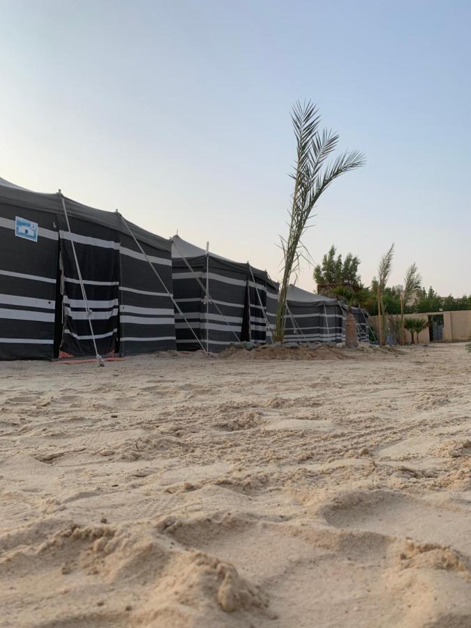 Royal Tours Permanent Camp Hotell Umm Lajj Exteriör bild